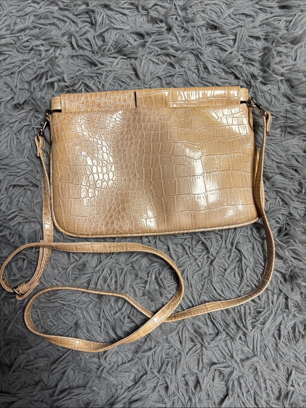 Rare Vintage Croc-Embossed Crossbody Bag in Light Tan